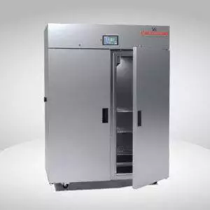 Reach In - Stability (Humidity) Chamber